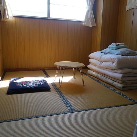 Minshuku Iwakawa Hotel ยากูชิมา ภายนอก รูปภาพ